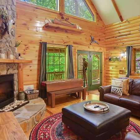 Tree Top Lodge - Gorgeous Lake Cabin With Hot Tub & Magnificent Views Of Forests And Mountains! Cabin Butler Eksteriør billede