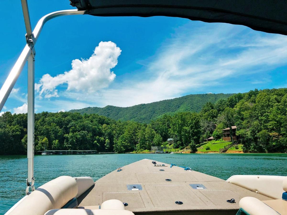 Tree Top Lodge - Gorgeous Lake Cabin With Hot Tub & Magnificent Views Of Forests And Mountains! Cabin Butler Eksteriør billede