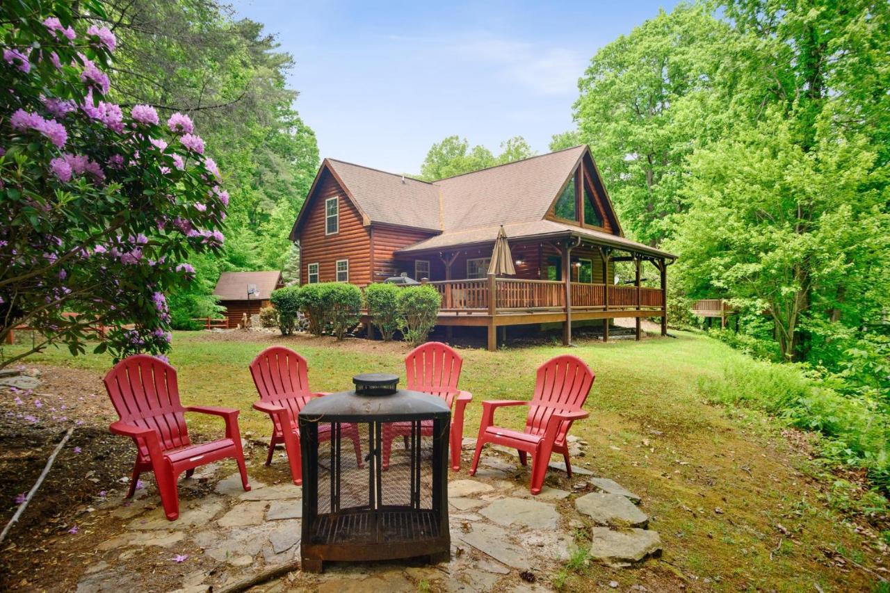Tree Top Lodge - Gorgeous Lake Cabin With Hot Tub & Magnificent Views Of Forests And Mountains! Cabin Butler Eksteriør billede