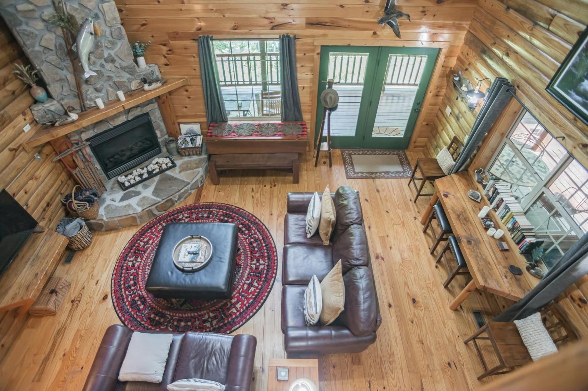 Tree Top Lodge - Gorgeous Lake Cabin With Hot Tub & Magnificent Views Of Forests And Mountains! Cabin Butler Eksteriør billede