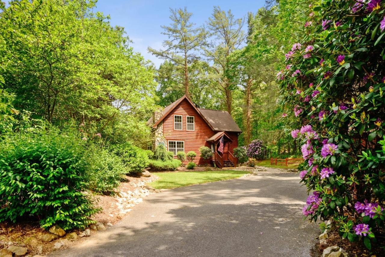 Tree Top Lodge - Gorgeous Lake Cabin With Hot Tub & Magnificent Views Of Forests And Mountains! Cabin Butler Eksteriør billede