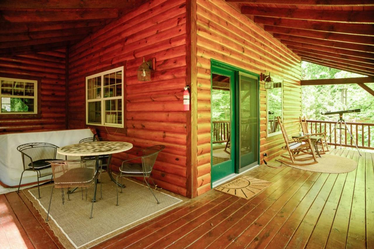 Tree Top Lodge - Gorgeous Lake Cabin With Hot Tub & Magnificent Views Of Forests And Mountains! Cabin Butler Eksteriør billede